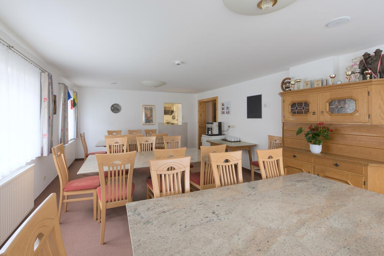 Apartamento Haus Rosmarie Sankt Anton am Arlberg Exterior foto